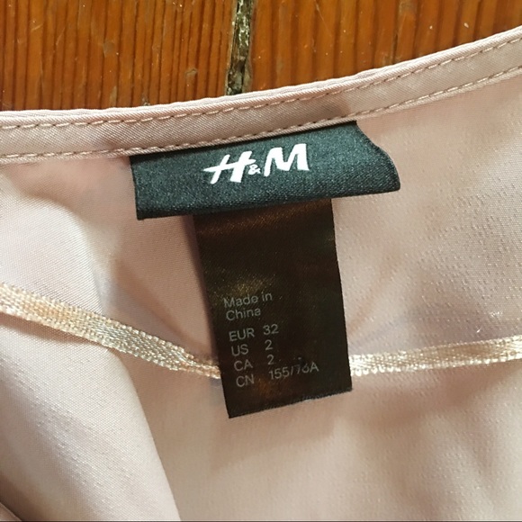 Absolutely Stunning H&M Rose Gold Colored Dress - Picture 5 of 7